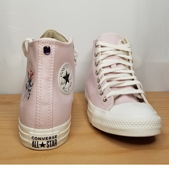 Converse CTAS Embroidered Hi Tops Brand New Size 7.5 Barely Rose A0340C NWT - Picture 7 of 9